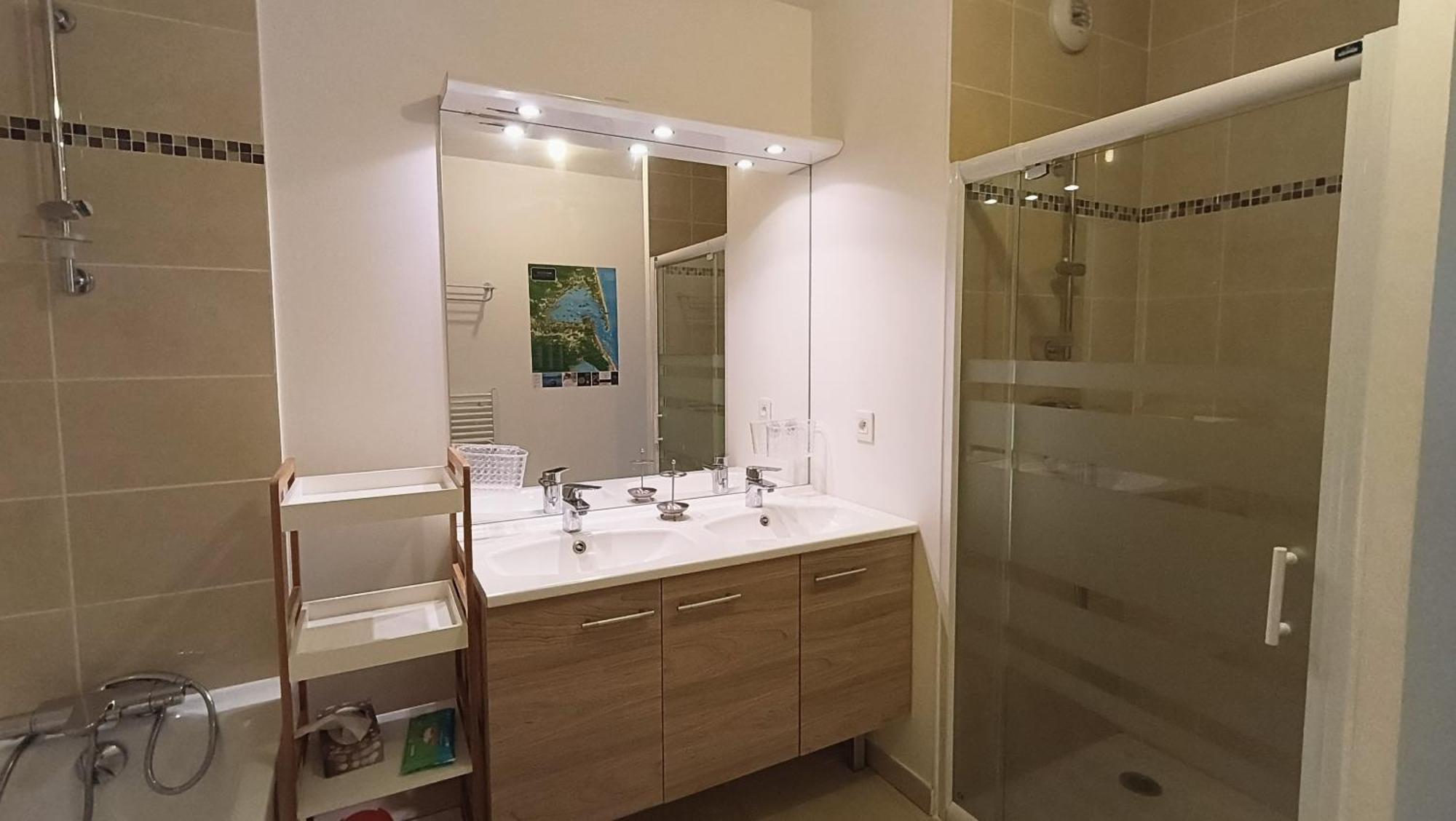 Le Magellan Appartement Terrasse 4 Personnes Plage Et Centre Ville 앙데르노스레방 외부 사진